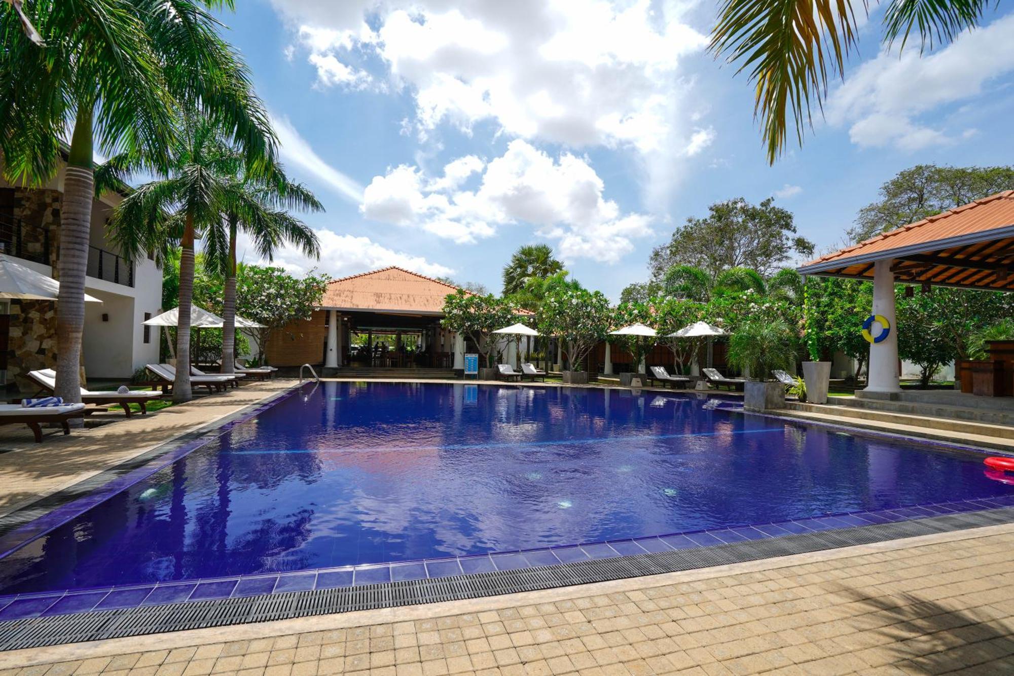 Hotel Tamarind Tree Тисамахарама Екстериор снимка