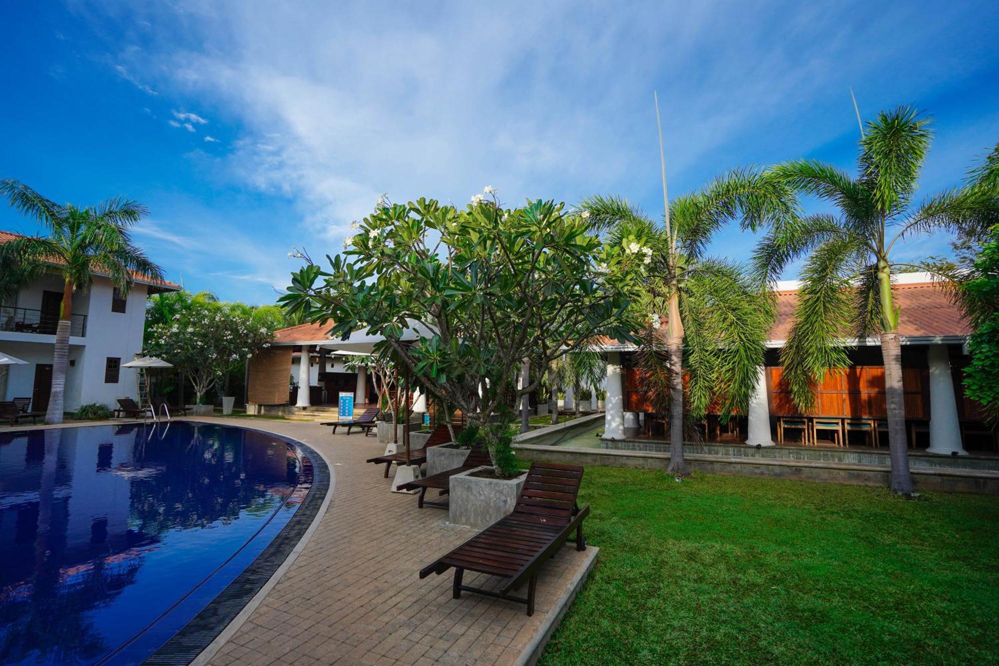 Hotel Tamarind Tree Тисамахарама Екстериор снимка