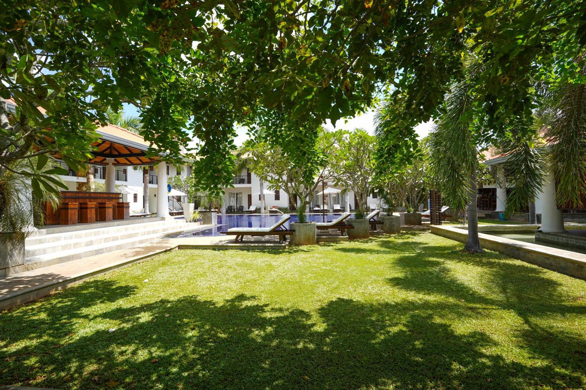 Hotel Tamarind Tree Тисамахарама Екстериор снимка